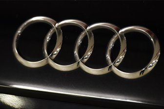 Chemnitz: Diebe hatten es auf Audis in Bernsdorf abgesehen - Beinahe wären in Chemnitz zwei Autos der Marke Audi verschwunden.