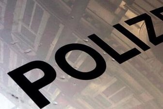 Chemnitz: Dutzende Autos beschädigt - 
