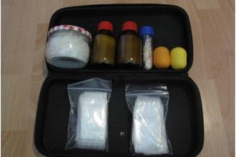 Chemnitz/Freiberg: Nach akribischen Ermittlungen zwei Drogendealer verhaftet -