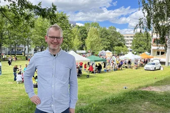 Chemnitz: Fritz wird 50 - das Heckertgebiet feiert am Wochenende Jubiläum mit vielen Veranstaltungen - Stadtteilmanager Thomas Rosner ist von den Qualitäten des Heckert-Gebietes überzeugt.