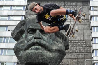 Chemnitz: Go Skateboarding Day und Arte-Karaoke am Sonnabend auf der Brückenstraße - Am Sonnabend wird die Brückenstraße zur Bühne für Skater.