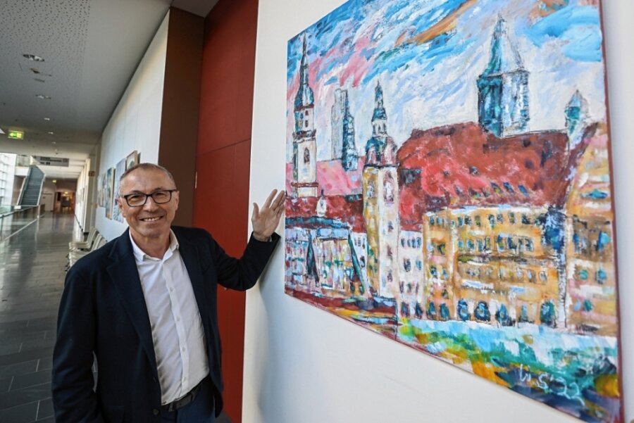 Chemnitz in kräftigen Farben - gemalt von einem Oberstaatsanwalt - "In vielen ihrer Büros hängen Bilder von mir. Das kommt richtig gut an" , sagt Wolfgang Schwürzer. 