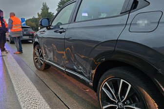 Chemnitz: Kollision auf der A 72 - Die Autobahn war kurzzeitig gesperrt.
