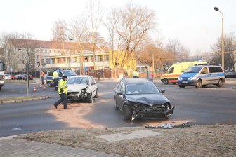 Chemnitz: Kollision auf Kreuzung - 