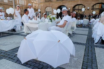 Chemnitz lädt zum Nobel-Picknick - Das "Diner en blanc", so wie es 2023 gefeiert wurde.