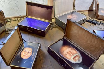Chemnitz: Licht-Ausstellung mit Überraschungen - Die Ausstellung hält auch überraschende Arbeiten bereit, die mittels Licht umgesetzt wurden.