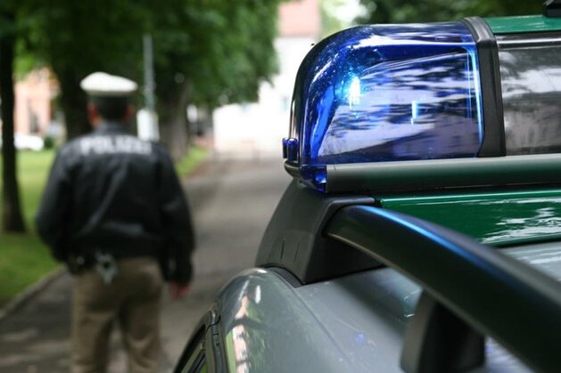 Chemnitz: Mann soll Sohn sexuell missbraucht haben - Haftbefehl - 