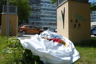 Chemnitz: Marx' WM-Trikot wieder aufgetaucht - zerknüllt! -