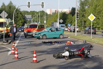 Chemnitz: Motorradfahrer stirbt nach Zusammenstoß mit Auto -