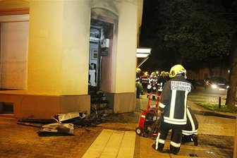 Chemnitz: Mutmaßlicher Brandanschlag auf Thor-Steinar-Laden und Militaria-Shop - 