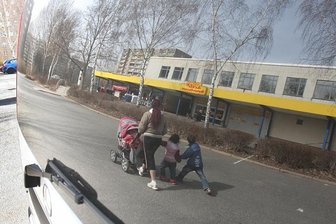 Chemnitz: Netto-Markt in Markersdorf soll Anfang Dezember wieder eröffnen - Seit Jahresbeginn ist der Netto-Markt im Versorgungszentrum an der Alfred-Neubert-Straße geschlossen. Im Inneren laufen Entkernungsarbeiten. Geplanter Termin der Wiedereröffnung ist im Dezember.