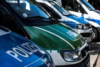 Chemnitz: Polizei nimmt per Haftbefehl gesuchten Mann fest - 