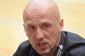Beurlaubt: Trainer Raoul Scheidhauer.