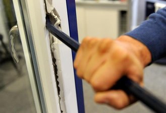 Chemnitz: Unbekannte brechen in dutzende Keller ein -