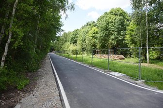 Chemnitz: Weiterführung des Pleißenbachparks startet - Der Premiumradweg ist auch im neuen Bauabschnitt schon fertig.