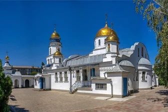 Chemnitz will mit ukrainischer Stadt Melitopol zusammenarbeiten - Das Kloster Saint Sava in Melitopol. Die südukrainische Stadt ist seit Februar 2022 besetzt, zählte vor dem Krieg 150.000 Einwohner. Chemnitz beginnt nun Kooperationsgespräche mit der Exilregierung um Bürgermeister Iwan Fedorov.