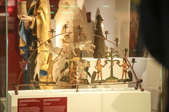 Chemnitzer Archäologiemuseum lädt Familien zum Basteln und Spielen ein - Bis Ende Juni kann die Ausstellung „Silberglanz & Kumpeltod“ besichtigt werden.