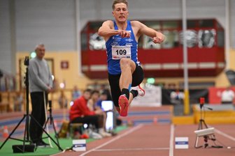 Chemnitzer Dreisprung-Ass Max Heß will Konkurrenz auf Anhieb schocken und die fünfte EM-Medaille in Folge - Bereits beim Saisonauftakt beim Chemnitzer Hallenmeeting stellte Max Heß seine gute Form unter Beweis.