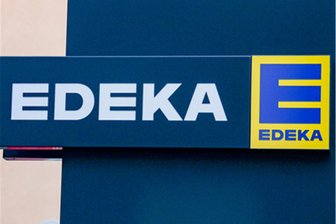 Chemnitzer Edeka-Händler distanzieren sich von Anti-AfD-Anzeigen des Konzerns - Mehrere Chemnitzer Betreiber von Edeka-Märkten gehen auf Distanz zum Mutterkonzern. Grund ist eine Anzeigenkampagne vor der Landtagswahl, in der es nicht nur um Lebensmittel geht.