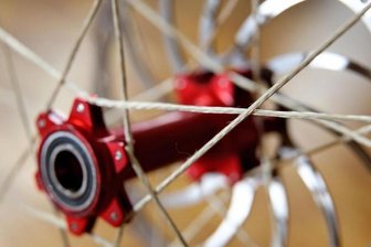 Chemnitzer entwickeln Speichen aus Hightech-Fasern - Speichen aus synthetischen Hightech-Fasern.