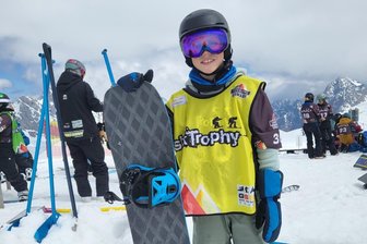 Chemnitzer Erfindung hilft Snowboard-Talent auf Podium an der Zugspitze - Enno Röhrkohl hat mit einem Silbaerg-Board die Schulsport-Meisterschaften an der Zugspitze gewonnen.