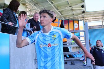 Chemnitzer FC: Matchwinner Felix Müller wünscht sich zum Abschied Sieg gegen FSV Zwickau - Innenverteidiger Felix Müller brachte nach seiner Einwechslung am Sonntag Schwung ins Offensivspiel des CFC.