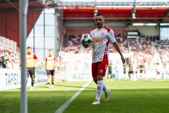 Chemnitzer FC schnappt sich Drittliga-Profi von Jahn Regensburg - Mittelfeldspieler Andreas Geipl läuft kommende Saison für den Chemnitzer FC auf.