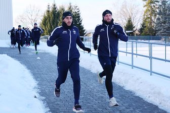 Chemnitzer FC: Spiel beim 1. FC Magdeburg II findet statt - Domenico Alberico (links), Artur Mergel und Co. können am Freitag durchstarten.