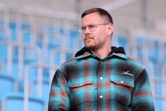 Chemnitzer FC: Sportdirektor äußert klaren Wunsch für das erste Testspiel - CFC-Sportdirektor Chris Löwe hat konkrete Vorstellungen, was er von der Mannschaft im ersten Testspiel sehen möchte.