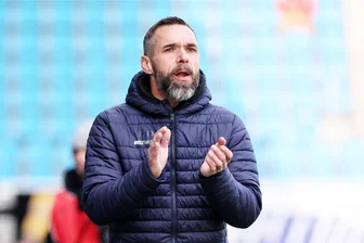 Chemnitzer FC tritt mit viel Zuversicht in Babelsberg an - Guter Dinge: CFC-Trainer Christian Tiffert.