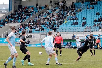 Chemnitzer FC und der SV Lichtenberg 47 teilen sich die Punkte - Der Chemnitzer FC hat sein erstes Punktspiel im neuen Jahr gegen den SV Lichtenberg 47 zu Hause nicht gewinnen können.