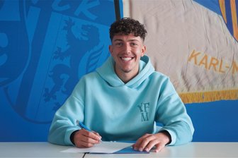 Chemnitzer FC verpflichtet jungen Außenstürmer - Der Chemnitzer FC hat Luis Fischer vom ZFC Meuselwitz verpflichtet.