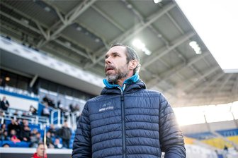Chemnitzer FC verschiebt Trainingsstart - Christian Tiffert empfängt seine Spieler erst am Mittwoch statt am Dienstag zum Trainingsauftakt.