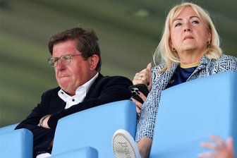 Chemnitzer FC vor Mitgliederversammlung: Finanzielle Schieflage, Ex-Präsidentin Polster und sportlicher Tiefpunkt - Wird einer von beiden am Donnerstag persönlich erscheinen? Romy Polster und Siegfried Rümmler leiteten den Vorstand des CFC, ehe sie nach Vorwürfen der Misswirtschaft im Juni zurücktraten.