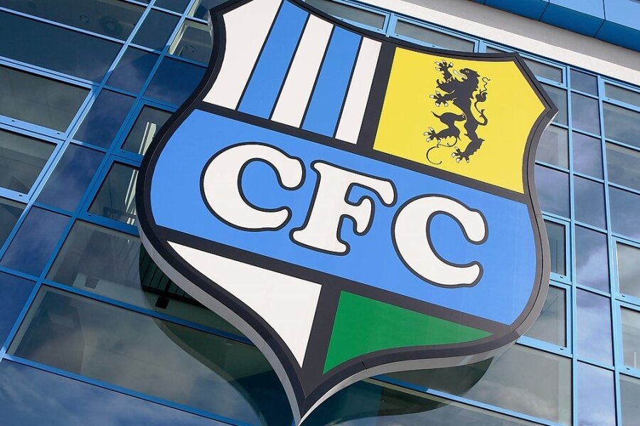 Chemnitzer FC vor weiterer Spielabsage - Das CFC-Logo am Chemnitzer Stadion. Gespielt wurde hier zuletzt am 21. August.