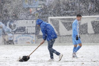 Chemnitzer FC: Zweite Spielabsage in dieser Saison - Schon im vergangenen Heimspiel gegen Viktoria Berlin waren die Bedingungen winterlich.