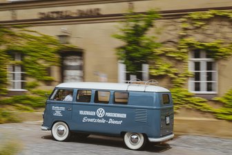 Chemnitzer Firma geht bei Oldtimer-Rallye mit Hybrid-Bulli an den Start - Der VW Bulli T1 startet bei der 22. Sachsen Classic vom 14. bis 16. August.