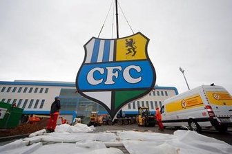 Chemnitzer Fußball-Stadion wird am 18. Juni eingeweiht -