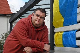 Chemnitzer Helfer für Ukraine-Geflüchtete: Wie lange sie noch helfen können, ohne selbst dabei kaputtzugehen - Nach der russischen Invasion der Ukraine haben Viktor Ewtuschenko und seine Frau nicht gezögert, Geflüchtete bei sich aufzunehmen. Allerdings fühlt er sich, wie andere Helfer auch, unzureichend unterstützt.