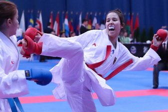 Chemnitzer Karate-Kämpferin fiebert auf EM in Finnland hin - Michelle Süß in Aktion. Hier ist sie bei der U-21-Europameisterschaft im vergangenen Jahr in Budapest zu sehen. Dort schaffte es die 19-jährige Karateka aus Chemnitz bis ins Viertelfinale. Bei der diesjährigen Auflage im finnischen Tampere will sie eine Medaille holen. 