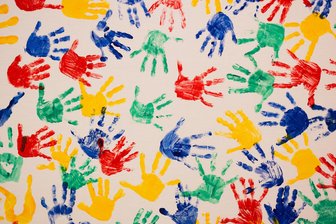 Chemnitzer Kitas und Schulen immer wieder im Visier von Einbrechern - Am Wochenende und über Feiertage sind Kitas und Schulen leer. Für Einbrecher offenbar die perfekte Gelegenheit.