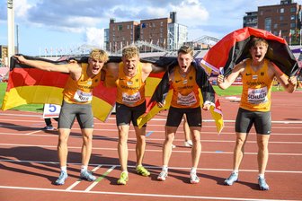 Chemnitzer Leichtathletik-Talente kehren mit zwei Silbermedaillen von der U-20-EM zurück - Der lautstarke Jubel war verdient: Sprinter Enzo Kieß vom LAC Erdgas Chemnitz holte am Sonntag bei der U-20-EM in Finnland gemeinsam mit Jakob Kamminer, Louis Schuster und Felix Schulze Silber in der 4-x-100-Meter-Staffel.