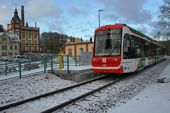 Chemnitzer Modell: Strecke nach Aue wird am Samstag eröffnet - Einsiedel-Brauerei: Der neu geschaffene Haltepunkt ist die letzte Haltestelle der Strecke ins Erzgebirge im Stadtgebiet.