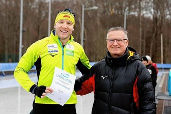Chemnitzer Nico Ihle beendet seine Karriere: "Ich kann jetzt mental lockerer werden" - Auch Ihles langjähriger Trainer Klaus Ebert war an die Bahn gekommen.