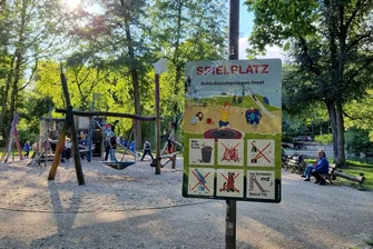 Chemnitzer Schloßteichinsel: Reifen-Schaukel und Schrauben von Spielplatz gestohlen -