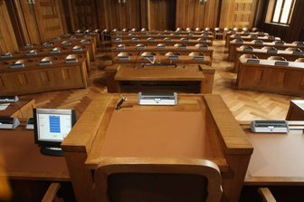 Chemnitzer Stadtrat beschließt millionenteures Sparpaket - 