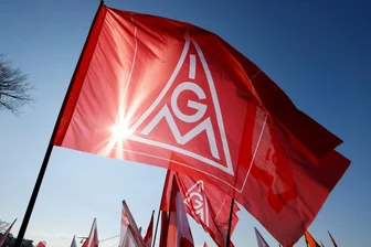 Chemnitzer VW-Logistiker bekommen mehr Geld - Die IG Metall hatte die Mitarbeiter bei Rhenus mehrfach zum Streik aufgerufen.