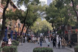 China sperrt sich gegen neue Corona-Spurensuche in Wuhan - Wuhan, rund ein Jahr danach: Die Bewohner des einstigen Corona-Epizentrums haben die Pandemie überwunden. 