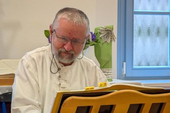 Chorklänge aus drei Jahrhunderten: Brand-Erbisdorf singt sich in die Herzen - Kantor Matthias Aßmann findet, dass Kirchenlieder ins Leben der Menschen passen müssen.