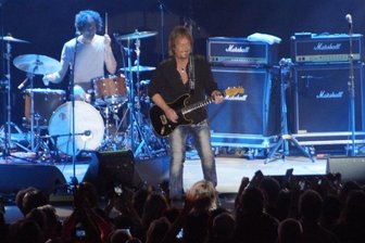 Chris Norman bekommt von Konzerten nicht genug - Chris Norman sang in Zwickau fast zwei Stunden lang und ließ dabei keinen seiner großen Hits aus.